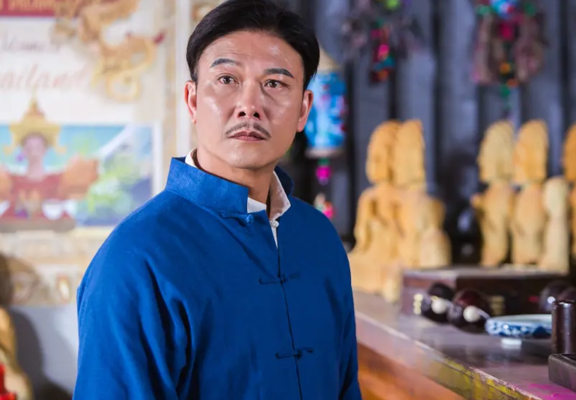 开播热度第一钱小豪茅山天师一出手就抓到惊悚片的王炸