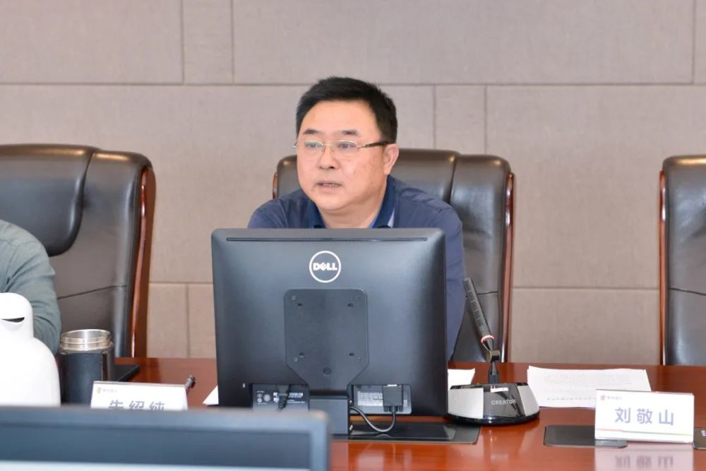 党委副书记,总经理刘敬山,公司领导施文刚,黄鹤,叶飞,田启荣,陈可均