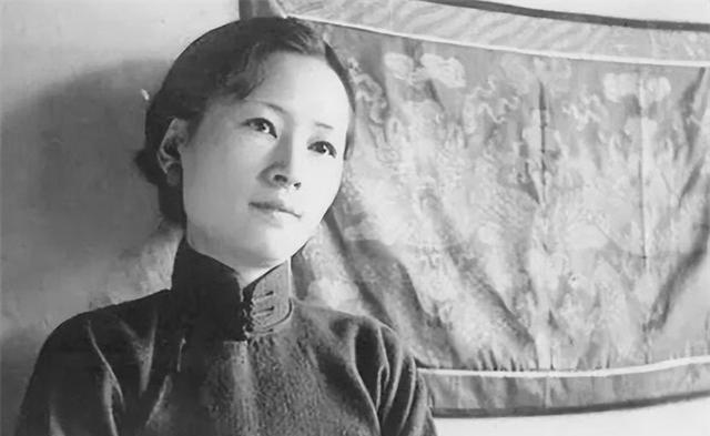 金岳霖有多爱林徽因?晚年颤颤巍巍道出5个字,说尽一生痴情