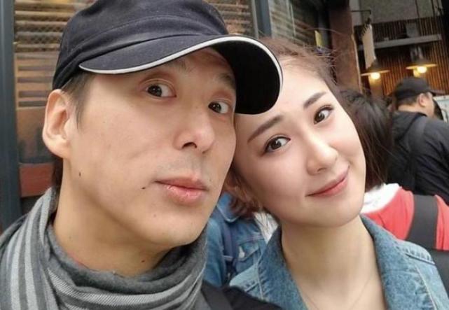 邓健泓承认恋爱期间曾出轨,直言自己太可耻,撩拨对象成现任妻子