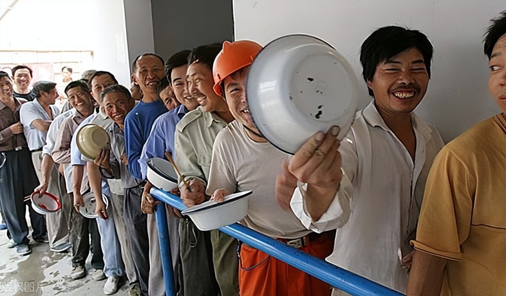 四川洋媳妇米哈娜嫁45岁农民工中文流利川菜做得色香味俱全