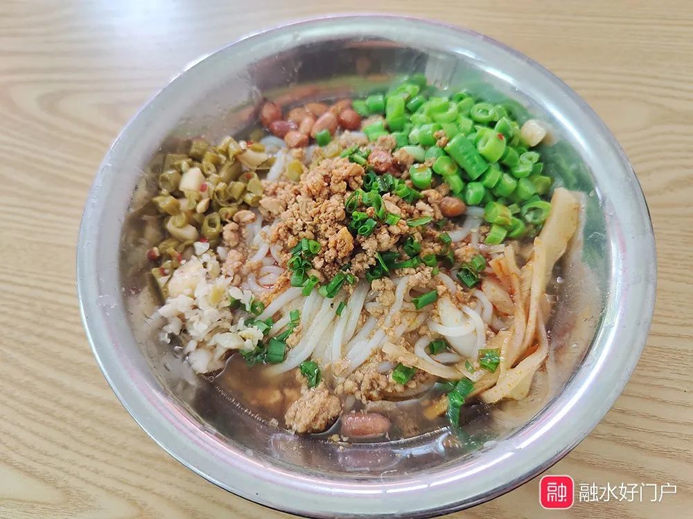 1碗滤粉1斤猪肉融水猪肉价格大跌之后一斤猪肉等于