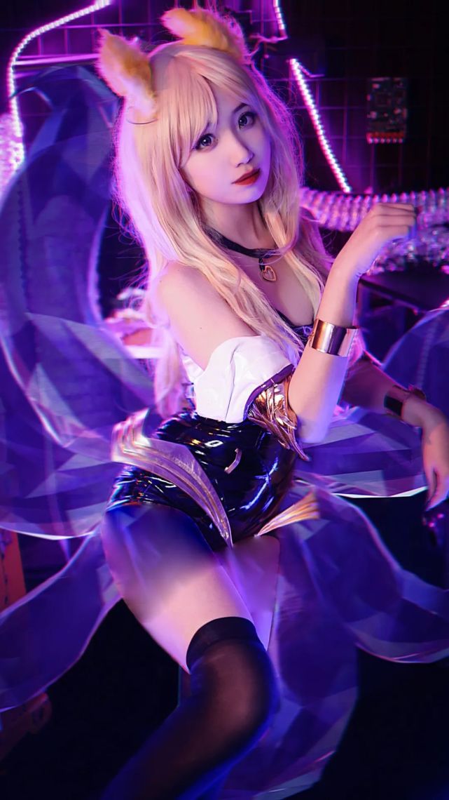 cos:英雄联盟kda阿狸cos正片@慕舟er