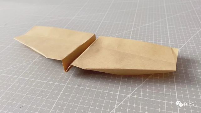 "手工折纸"一架上蹿下跳的仿生纸飞机!