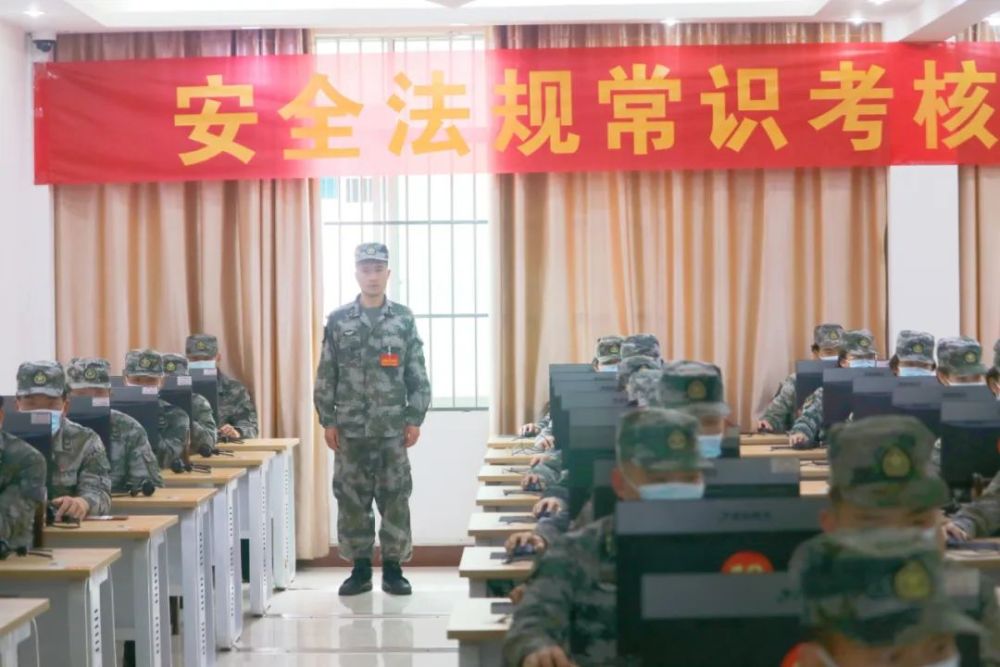 高考语文网课老师六年级英语课是怎么度过的飞向文职解放军老兵战区立陶宛