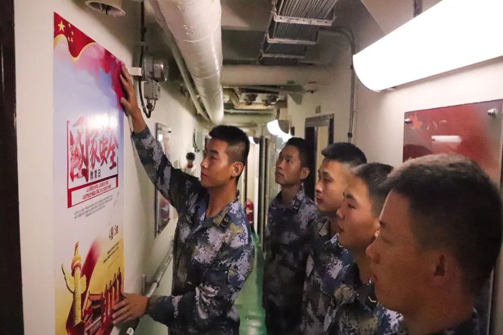 高考语文网课老师六年级英语课是怎么度过的飞向文职解放军老兵战区立陶宛