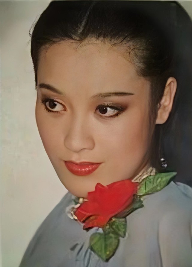 《夫妻双双把家还》演唱者索宝莉:拒绝生父相认,爆红后客死异乡