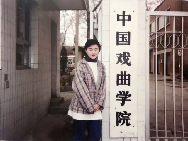 阔别京剧十六载,青衣李佳烨在抖音直播间重拾梦想舞台