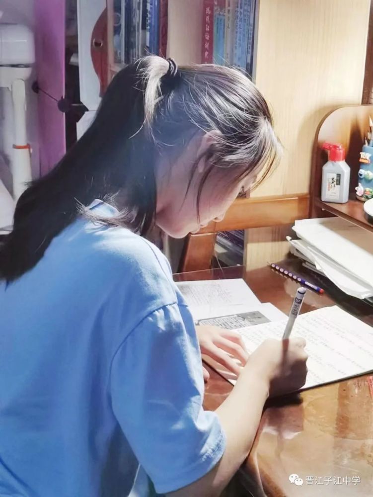 青春抗疫我校学生社团开展线上抗疫系列活动一