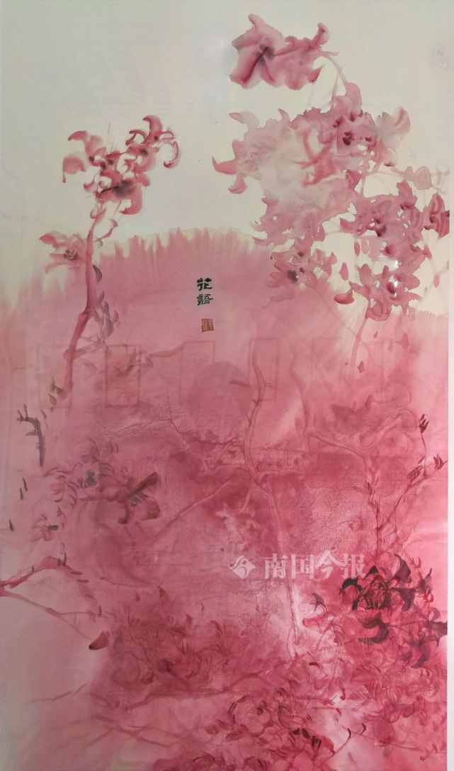 紫气东来 浪漫柳州 广西中国画名家画紫荆作品展开幕 画展 柳州 广西 紫荆花