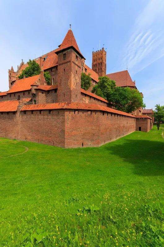 波兰条顿骑士团城堡_腾讯新闻