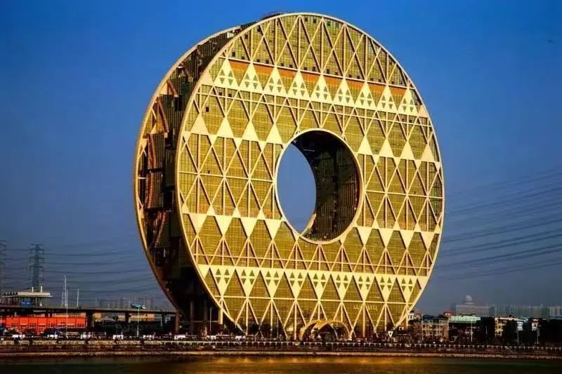 开发商欠债559亿广州地标建筑被拍卖