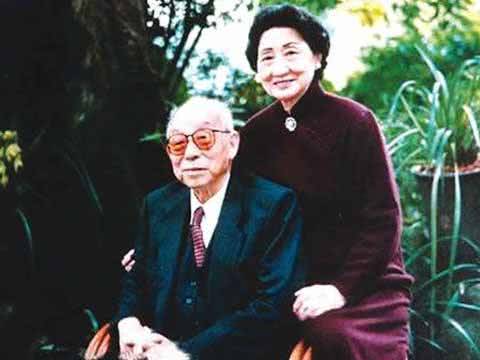 于鳳至三個兒子個個慘死,趙一荻只有一子,卻順利長大成美國專家