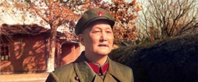 老农在大街上闲聊，衣服还没换就被专机接去北京，还成了大将军如何自考营养师资格证