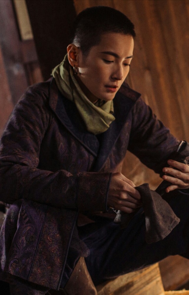 别人拍戏都怕"丑",李媛剃了寸头的颜反而被观众追捧?_腾讯新闻