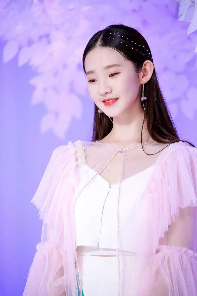 这15位00后女明星,哪一位是你的最爱?