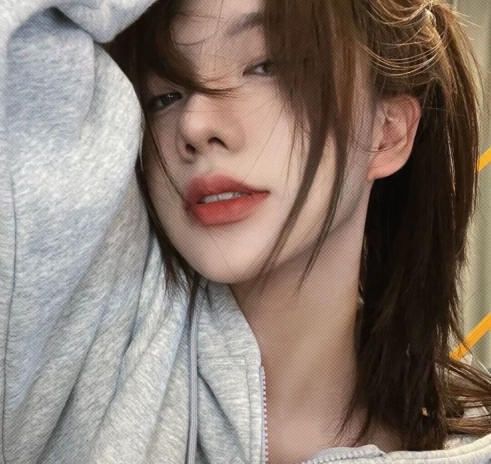 招桃花优质温柔小众好看的女生头像716_腾讯新闻