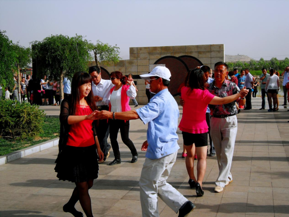 一刻钟社区文化圈 圈出群众幸福生活_腾讯新闻