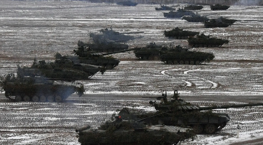 美军导弹库存告急！乌克兰战场成无底洞，送多少军火才能打赢俄军