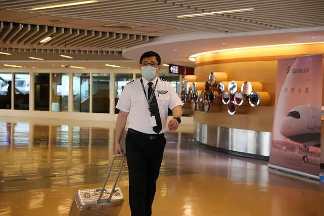 星宇航空董事长"回归"长荣集团 兼任立荣航空董事长