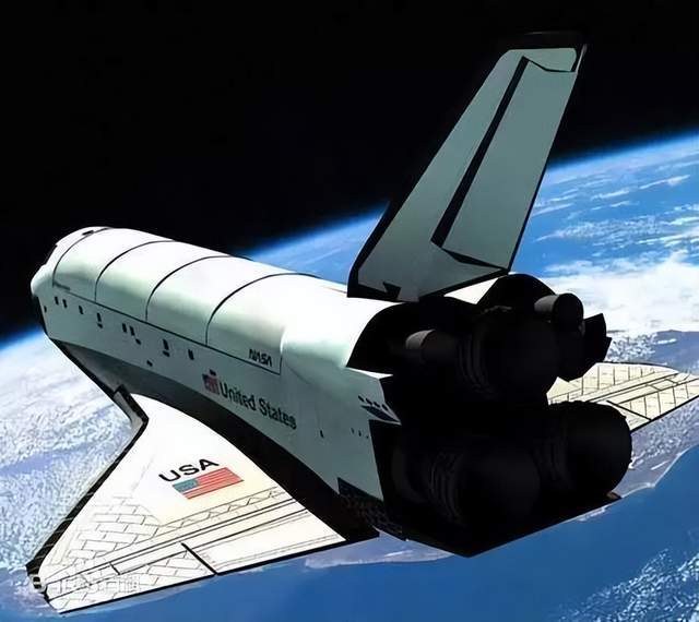 60年代实现了"水星"计划(见"水星"号飞船),"双子星座"计划(见"双子