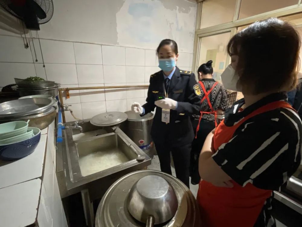 什邡米粉排行榜_突击现场!什邡这几家人气米粉店被查,结果是……