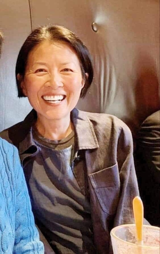 一代女神缪骞人近况曾红极一时迷倒周润发谢贤63岁气质仍出众