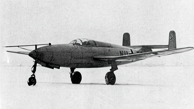 二战德国he280喷气式战斗机一个败给me262的早期设计