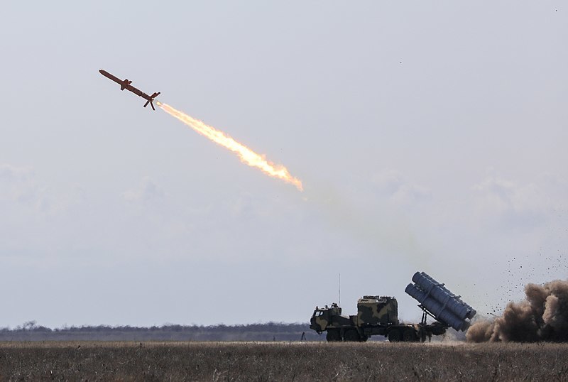 乌克兰称已“击毙”2万俄军俄巡航导弹空袭乌反舰导弹生产企业
