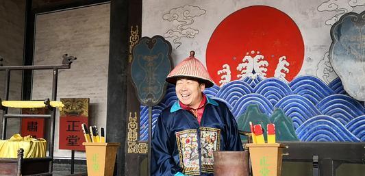 清朝县衙门只有一个官员,为什么能够正常运转?