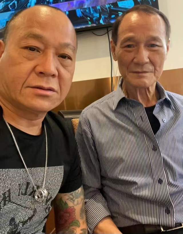 吴志雄被香港电影抛弃后却成餐厅老板请明星吃饭为自己代言