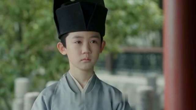 而赵祯更是上天的宠儿,一出生就是皇帝的儿子,更让人意想不到的是他老