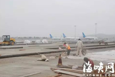 福州机场新停机坪投用增15个机位 腾讯新闻