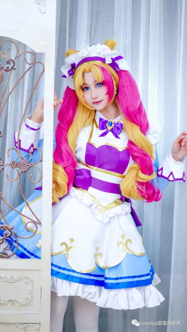 联盟咖啡甜心皮肤格温cos正片@vv子教授|vv子|格温|女仆咖啡厅|coser