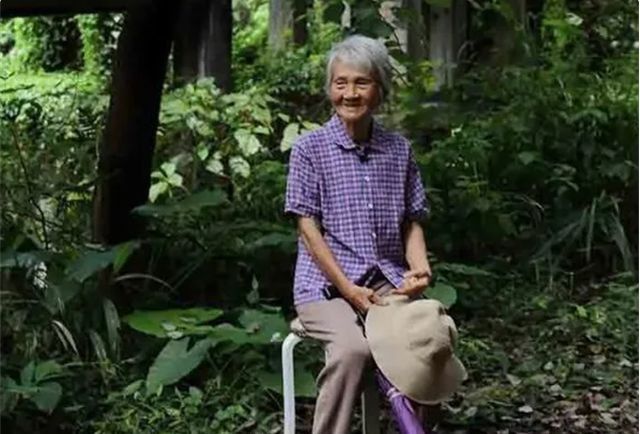 北大研究生马敏庄投身西北教育20余年今89岁住烂尾楼直到死去