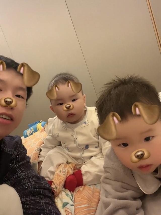 德云社烧饼晒娃,粉丝直呼饼哥基因强大,烧饼:厉害不厉害