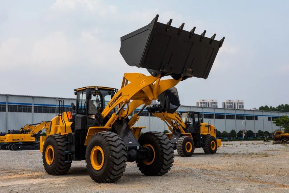 862h装载机是柳工新款6吨装载机的旗舰产品.