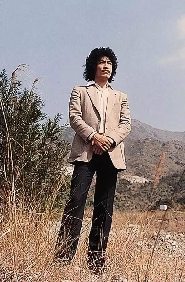 港片黄金配角|关于"大傻"成奎安的15个故事_腾讯新闻