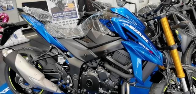 盼星星盼月亮還是盼不到豪爵750鈴木的gsxs750街車欣賞