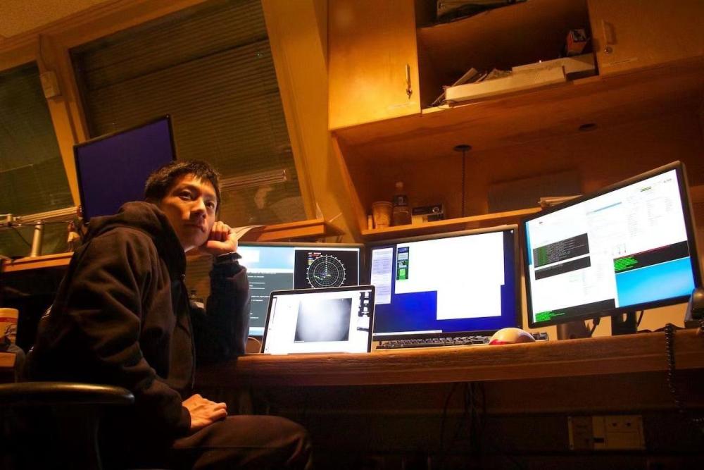 专访广州仔许文韬:从小努力"追星",揭开迄今最大彗星的神秘面纱_腾讯