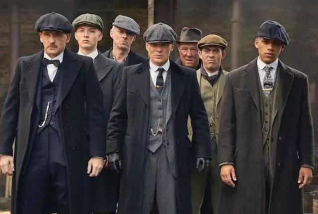 他是广州最狠的黑帮老大杀害马仔至少4人法庭上拒不认罪