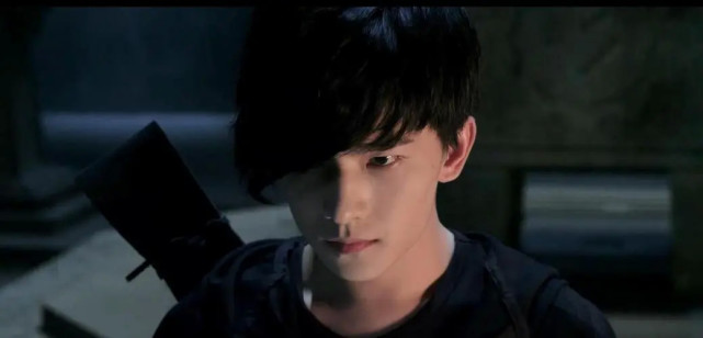 看杨洋星盘,同为偶像剧,为啥有的被说油腻有的却一眼万年