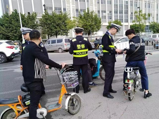 5月起,将严查电动车"六大违章",交警:扣分,扣车,罚款1000