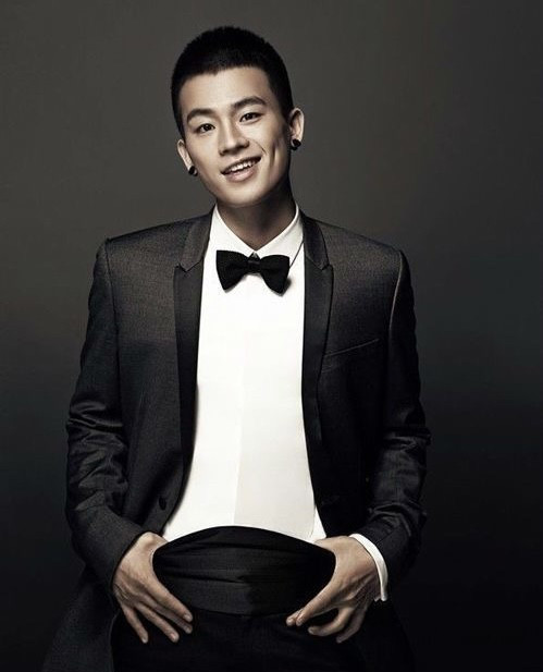 欧豪因一个老男人成为最强资源咖猜猜他是谁第一篇