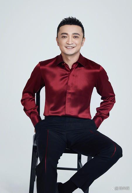 小尼:被力捧,39岁生日和全新单曲均得到"央视亲自送上的祝福"_腾讯