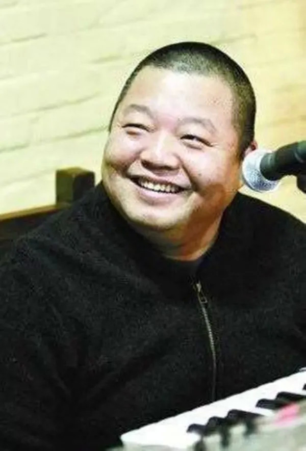 1999年,戴娆向臧天朔哭诉"朔爷,我碰到硬茬了"_腾讯新闻