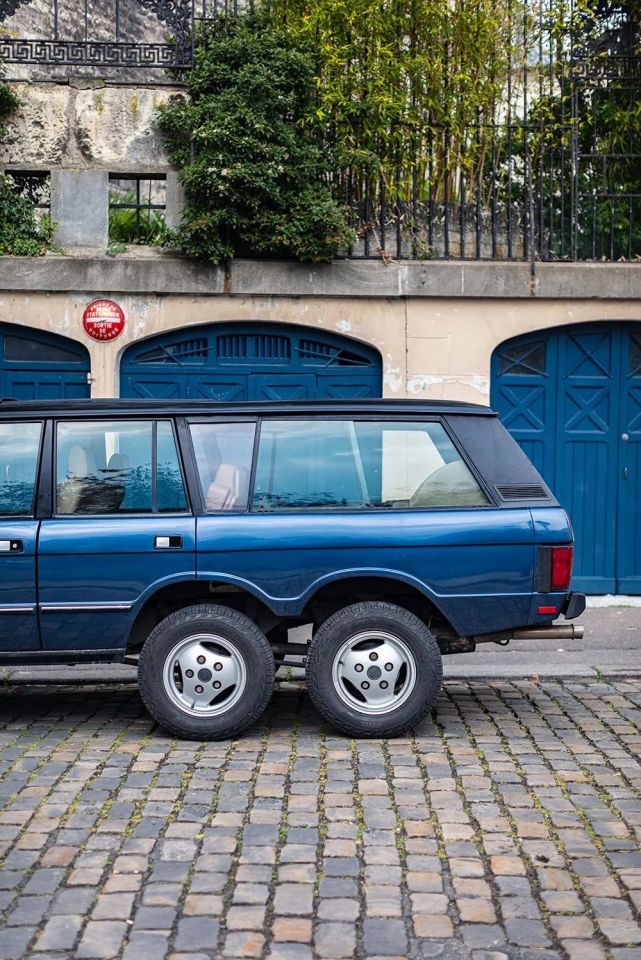 稀有的6轮路虎揽胜