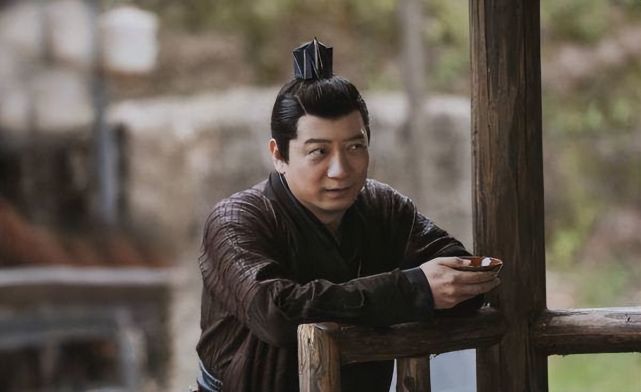 《庆余年》王启年:他是范闲的最强助攻,却是一位江洋大盗