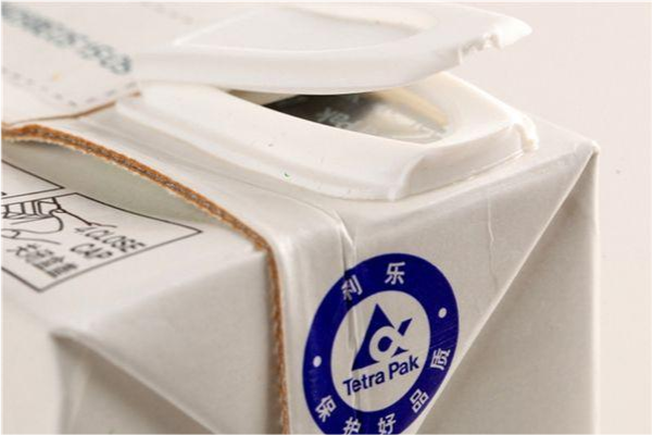 蒙牛伊利背后的赢家不养一头牛却拿走国内乳业大半利润