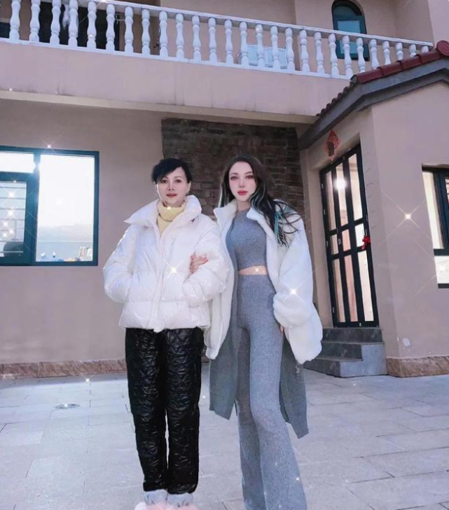 郭美美母亲:让郎咸平甘愿当"拖",女儿"二进宫"的始作俑者